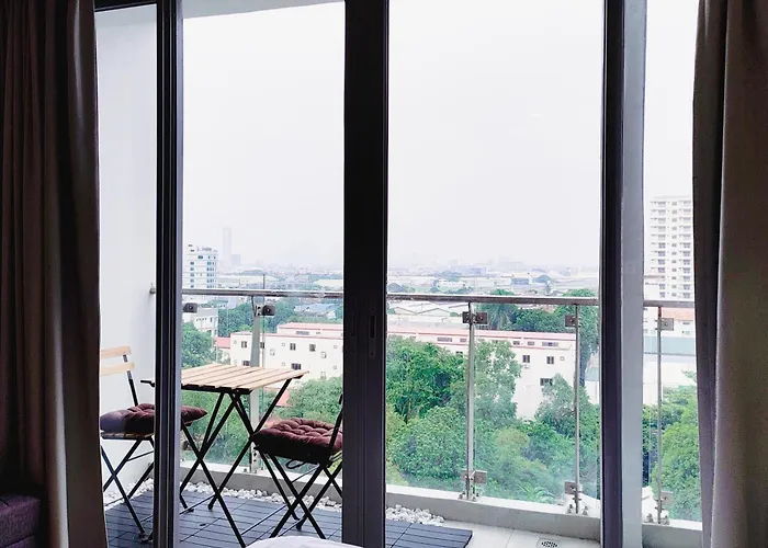 Hotel East Glory Center Residences Twin Double Bed Of Dreams Moa Naia
